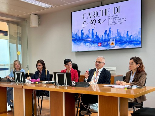 Il 76% del lavoro di cura non retribuito sulle spalle delle donne: l'impatto su salute, lavoro e pensioni Il 76% del lavoro di cura non retribuito sulle spalle delle donne: l'impatto su salute, lavoro e pensioni