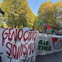 Manifestazione Pro Pal: subito tensioni con le forze dell'ordine