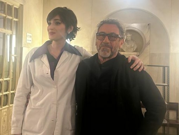 Pilar Fogliati e Riccardo Donna sul set di Cuori 3 Pilar Fogliati e Riccardo Donna sul set di Cuori 3