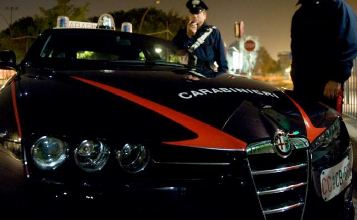 I carabinieri indagano per tentato omicidio (foto d'archivio)
