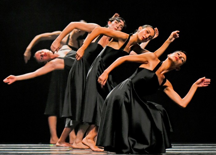 Palcoscenico Danza 2026: al teatro Astra i "mostri" del corpo e dell'identità Palcoscenico Danza 2026: al teatro Astra i "mostri" del corpo e dell'identità