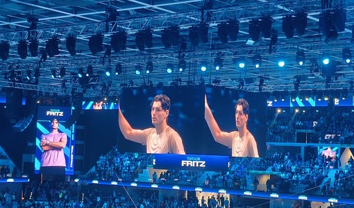 Atp Finals, Fritz gela gli entusiasmi dell'Inalpi Arena e di Musetti Atp Finals, Fritz gela gli entusiasmi dell'Inalpi Arena e di Musetti