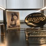 Le insegne di un marchio che ha rappresentato un pezzo di storia nell'Italia del Dopoguerra (dal portale Cinzano.com)