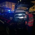 Giallo in Torino Nord, cadavere trovato in casa: si indaga per omicidio Giallo in Torino Nord, cadavere trovato in casa: si indaga per omicidio