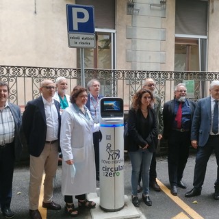 Il Mauriziano salva la vita anche al pianeta: è il primo ospedale in Italia con colonnine di ricaricare per mezzi elettrici