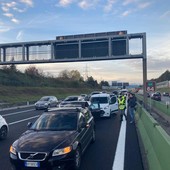 Tangenziale da incubo: incidente a Collegno, traffico in tilt