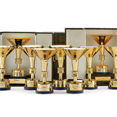 Tra i lotti, anche le coppe per gli scudetti della Juventus Tra i lotti, anche le coppe per gli scudetti della Juventus