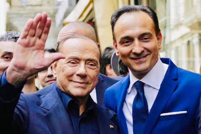 Silvio Berlusconi e Alberto Cirio in una foto di repertorio Silvio Berlusconi e Alberto Cirio in una foto di repertorio
