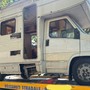 Rimosso uno dei camper abbandonati di strada del Drosso