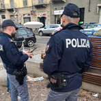 La Polizia è intervenuta all'interno di un ristorante di via Borgo Dora La Polizia è intervenuta all'interno di un ristorante di via Borgo Dora