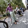 Il sogno di una Torino ciclabile: un percorso a ostacoli nella città dove c’è un'auto per ogni patentato Il sogno di una Torino ciclabile: un percorso a ostacoli nella città dove c’è un'auto per ogni patentato