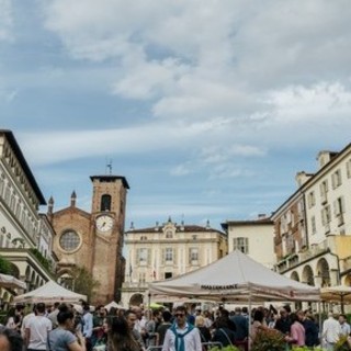 Da Vladimir Luxuria a Davide D'Urso, tutti i protagonisti dell'estate 2025 a Moncalieri