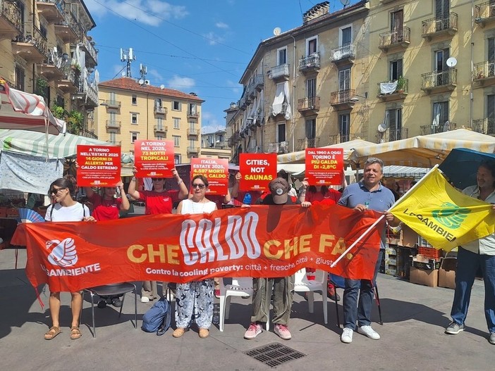 La povertà climatica in Barriera, dove al suolo le temperature superano i 70 gradi La povertà climatica in Barriera, dove al suolo le temperature superano i 70 gradi
