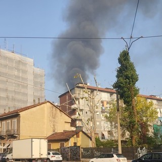 L'incendio divampato nei locali in strada della Pronda 19