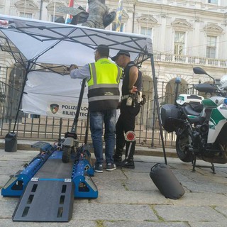 E-bike e monopattini a tutta velocità: a Torino controlli sui motori "truccati" E-bike e monopattini a tutta velocità: a Torino controlli sui motori "truccati"