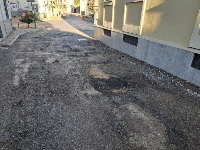 La Circoscrizione 8 chiede un intervento urgente e la riasfaltatura. Loi: “Strade piene di crateri”