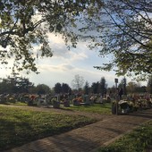 cimitero parco - foto di archivio