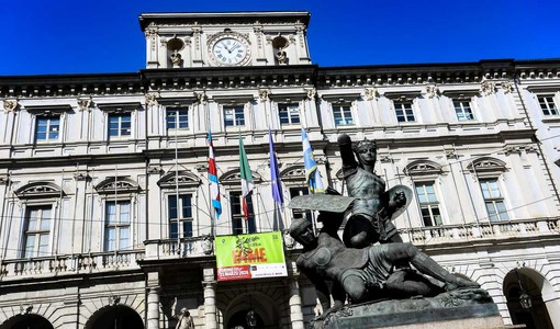 Derivati, il Comune di Torino trova l'intesa con JP Morgan: "Messi in sicurezza i bilanci futuri" Derivati, il Comune di Torino trova l'intesa con JP Morgan: "Messi in sicurezza i bilanci futuri"