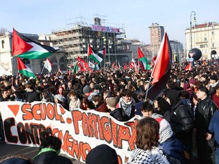 Corteo a favore di Askatasuna