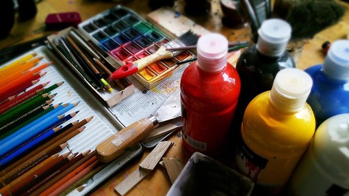 Arte e creatività in Val di Susa: torna "Pittori in Strada" a Chiomonte Arte e creatività in Val di Susa: torna "Pittori in Strada" a Chiomonte