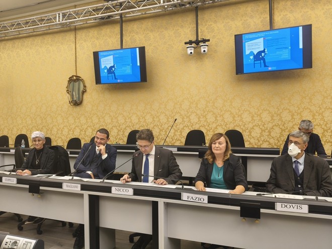 In consiglio regionale si discute di infrastrutture, sicurezza e immigrazione In consiglio regionale si discute di infrastrutture, sicurezza e immigrazione