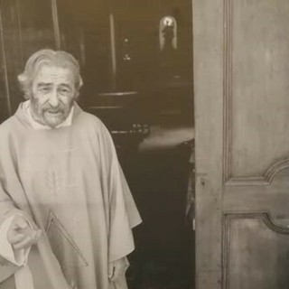 Una vecchia foto di don Pier Angelo Gramaglia Una vecchia foto di don Pier Angelo Gramaglia