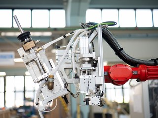 Nuove strumentazioni per la 500 ibrida a Mirafiori