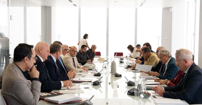 Nord ovest politico ed economico a confronto Nord ovest politico ed economico a confronto