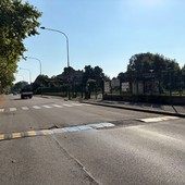 Sicurezza davanti al Primo Levi, arrivano i dossi e la zona scolastica Sicurezza davanti al Primo Levi, arrivano i dossi e la zona scolastica