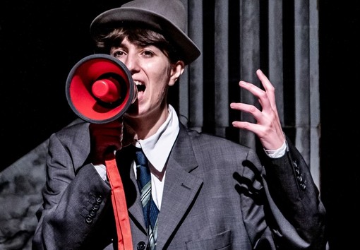 "Donne in Parlamento", la commedia di Aristofane in scena al Cecchi Point