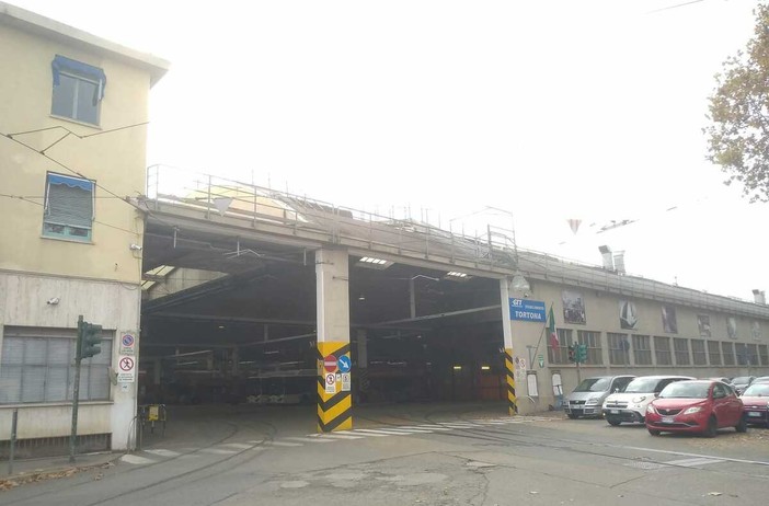 ""Batterie esauste rimosse dai bus GTT abbandonate in deposito": la denuncia di Catizone (Lega)