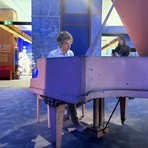 Emiliano Toso al pianoforte Emiliano Toso al pianoforte