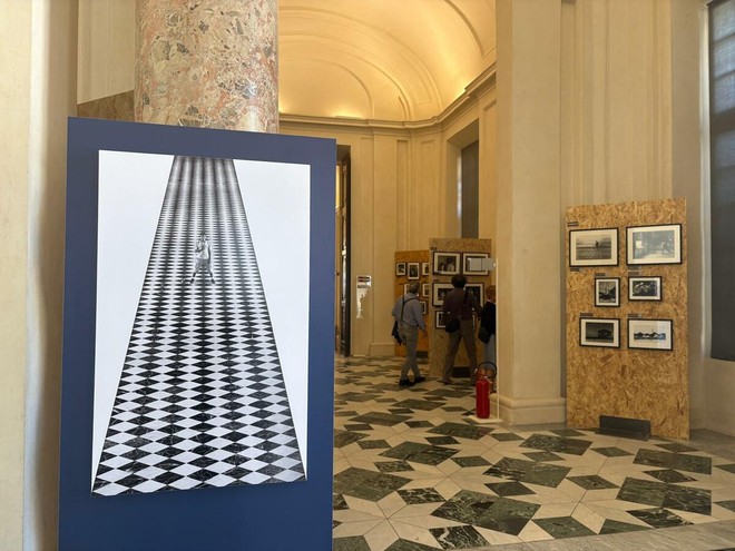 Tre generazioni di fotografi si raccontano attraverso il proprio lavoro Tre generazioni di fotografi si raccontano attraverso il proprio lavoro