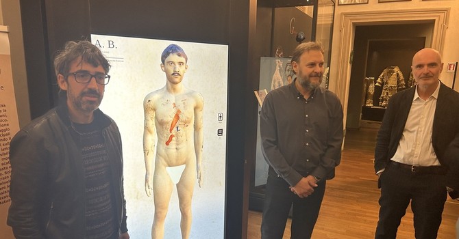 Al museo Lombroso la collezione di tatuaggi dei criminali diventa un’esperienza 3D Al museo Lombroso la collezione di tatuaggi dei criminali diventa un’esperienza 3D