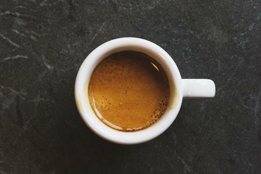 Come trovare l’espresso perfetto per te, in base ai tuoi ritmi quotidiani Come trovare l’espresso perfetto per te, in base ai tuoi ritmi quotidiani