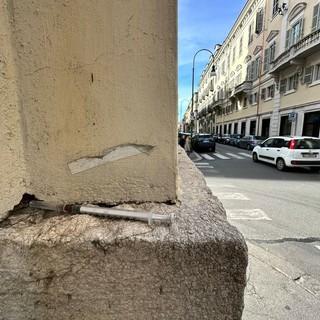 Stanza del &quot;consumo consapevole&quot;, via libera dalla Circoscrizione 7. Deri: &quot;Politiche contro la droga insufficienti&quot; [INTERVISTA]