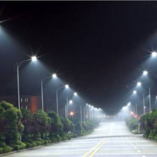 Illuminazione pubblica: lavori per 500 mila euro in strade e spazi pubblici cittadini