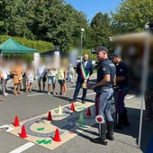 A Collegno la Polizia incontra i cittadini con "E...state con noi" A Collegno la Polizia incontra i cittadini con "E...state con noi"