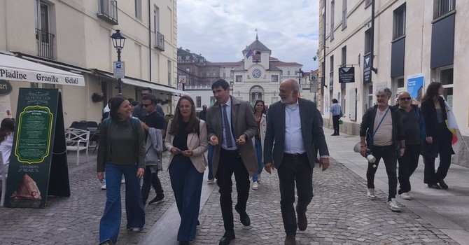 Fratoianni in visita a Moncalieri e Venaria