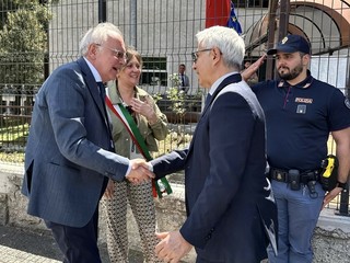Bardonecchia, riconsegnati gli alloggi della Polizia dopo l’alluvione del 2023 Bardonecchia, riconsegnati gli alloggi della Polizia dopo l’alluvione del 2023