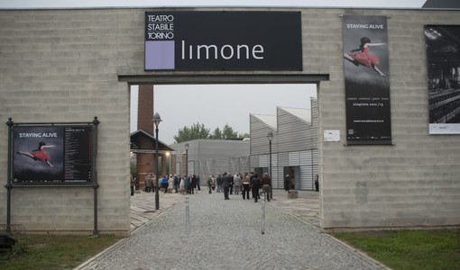 Il gran finale alle Fonderie Limone di Moncalieri Il gran finale alle Fonderie Limone di Moncalieri