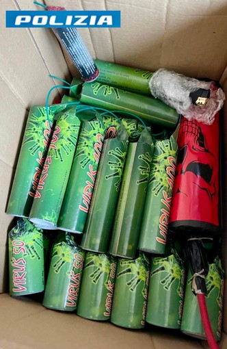 Fuochi d'artificio pericolosi venduti da Napoli a Torino