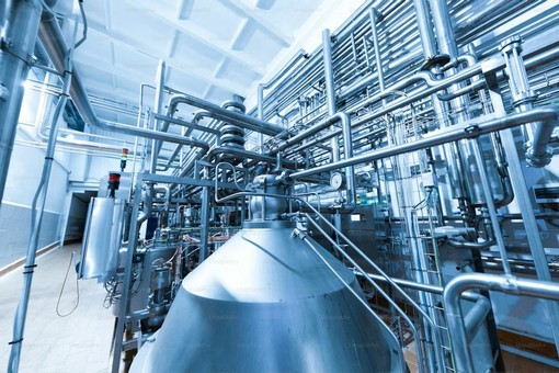 Addio al gas nelle fabbriche: come l'elettrificazione sta rivoluzionando l'industria italiana Addio al gas nelle fabbriche: come l'elettrificazione sta rivoluzionando l'industria italiana
