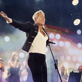 Claudio Baglioni chiude in piazza San Carlo a Torino il suo tour "La vita è adesso"