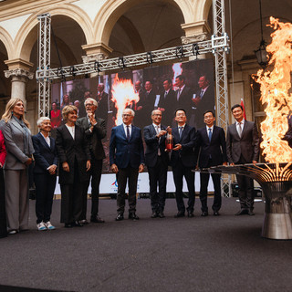 Torino ha acceso la Fiaccola della Universiade invernale di Changchun 2027