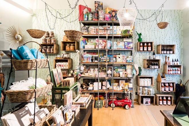 Riapre la &quot;Bottega Paideia&quot;, l'indirizzo dello shopping solidale