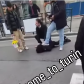 Scippo a Porta Susa, il consigliere della Lega diventa "agente" e blocca il ladro a terra