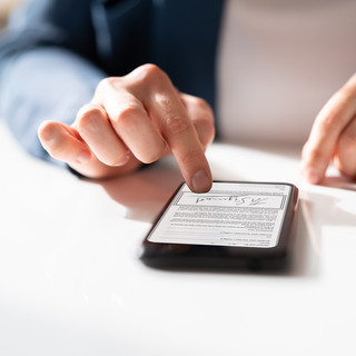 Sloweb, da Torino passa la battaglia per un mondo digitale che sappia anche essere "sobrio, pulito e giusto" Sloweb, da Torino passa la battaglia per un mondo digitale che sappia anche essere "sobrio, pulito e giusto"