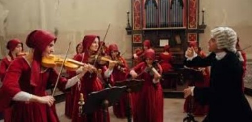 Un fermo immagine del film diretto da Damiano Michieletto