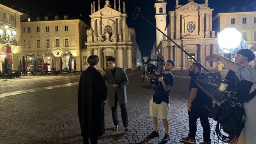 Moriarty Rising, terminate le riprese in città della serie sul nemico di Sherlock Holmes Moriarty Rising, terminate le riprese in città della serie sul nemico di Sherlock Holmes